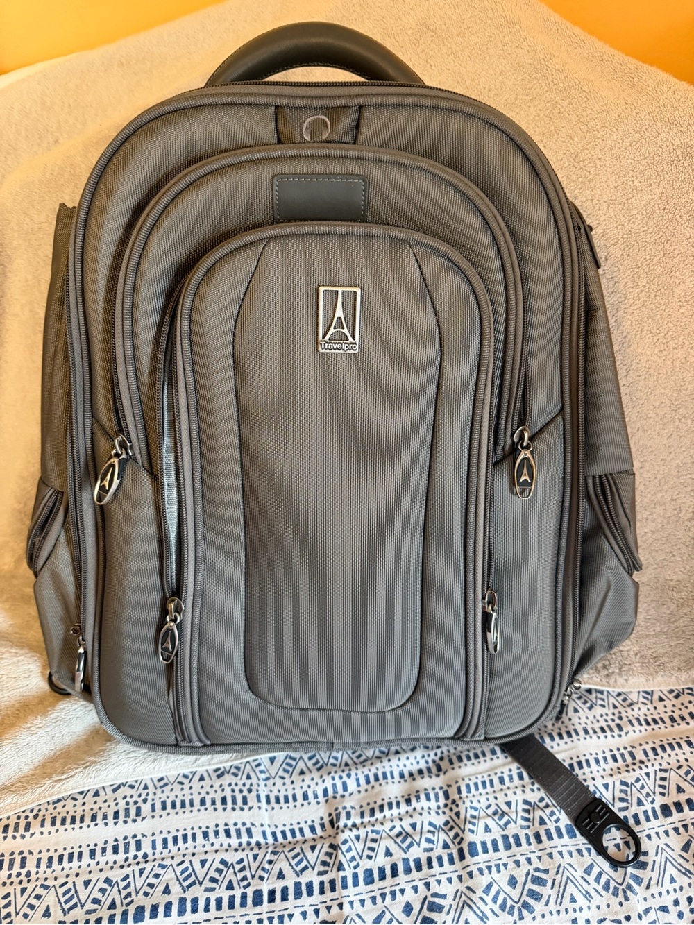 Travelpro Men's Gray Business Backpack with Organized Compartments